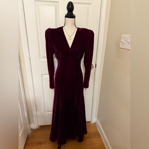 Victor Costa For Sakowitz '80s BURGUNDY VELVET Dress
